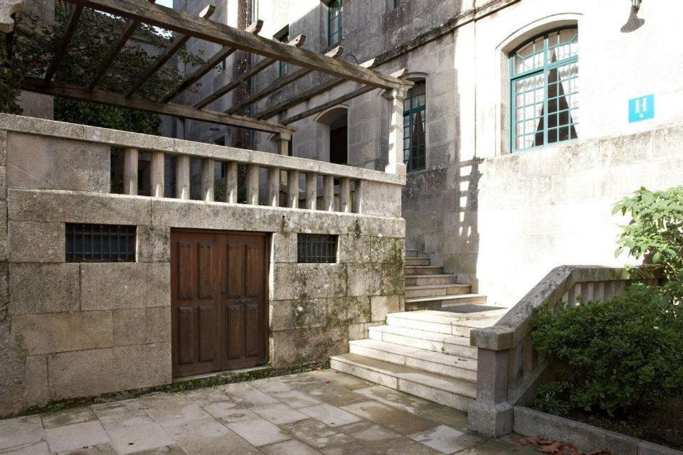 Hospederia Monasterio De Poio Hotel Bagian luar foto