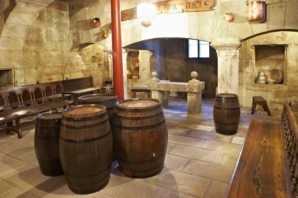 Hospederia Monasterio De Poio Hotel Bagian luar foto