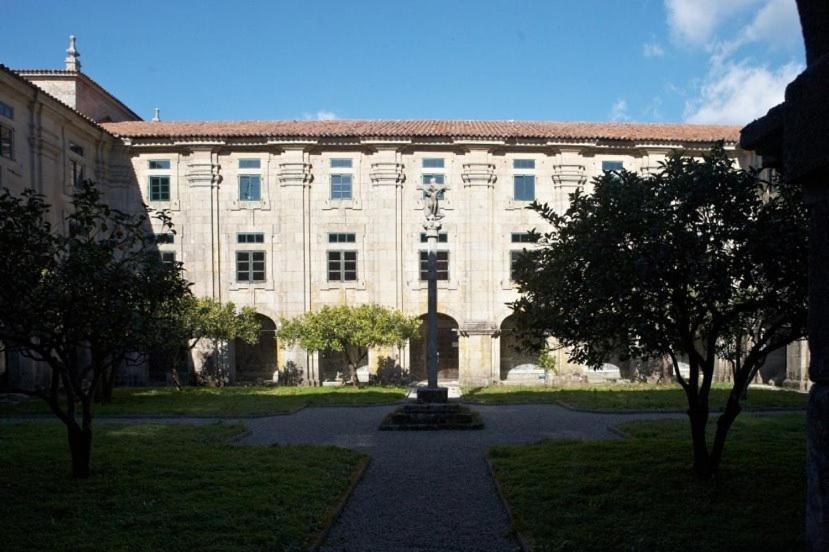 Hospederia Monasterio De Poio Hotel Bagian luar foto